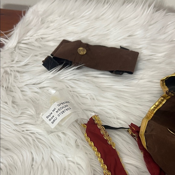 Spirit Red and White Spartan Goddess Costume - Picture 5 of 5